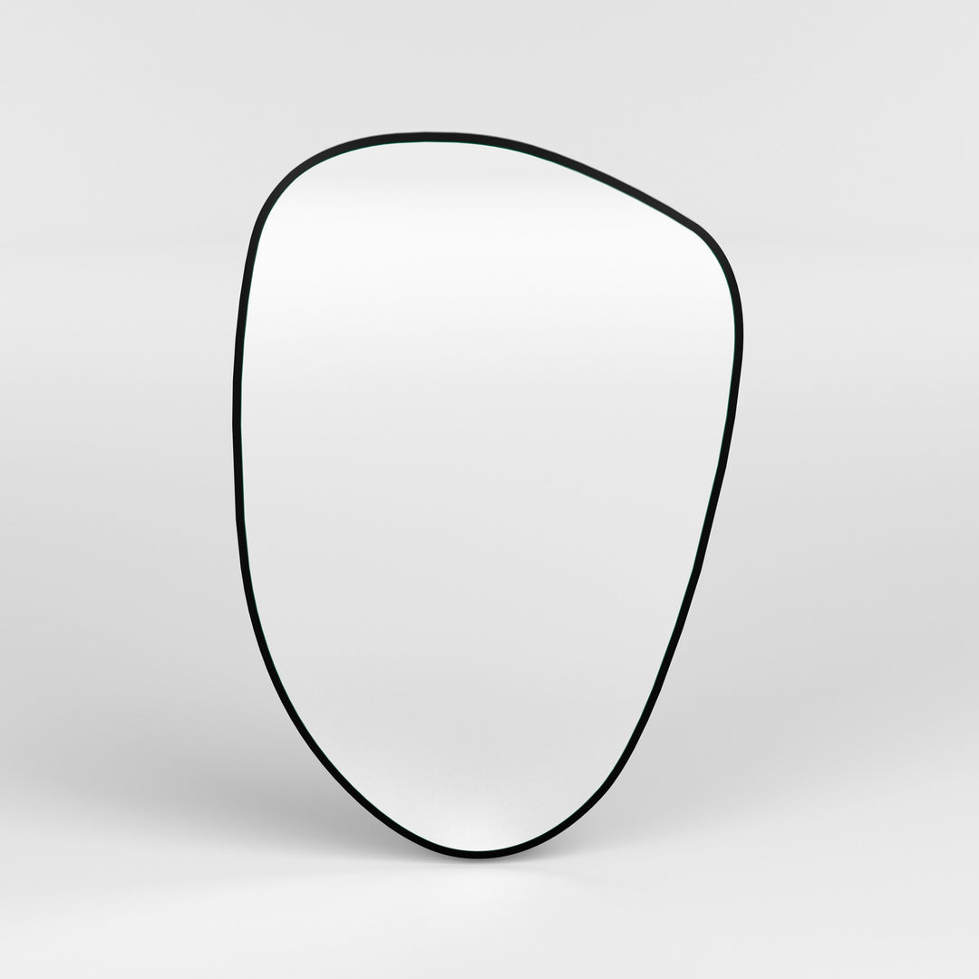 NORDVÄRK Pietra vægspejl organisk spejlglas og sort MDF 61x91