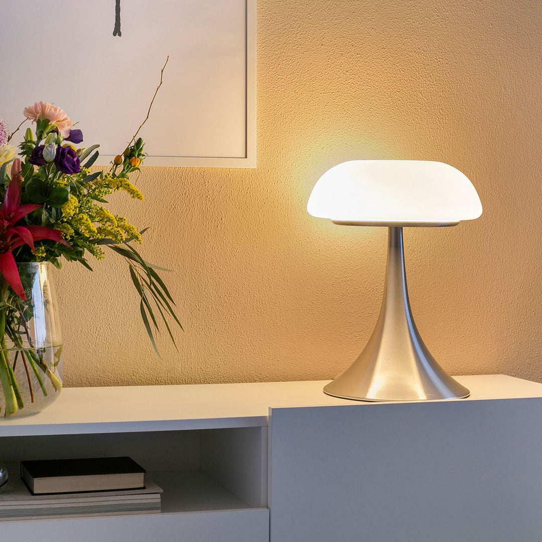 Produktbillede af Carrizal bordlampe i stål og hvidt glas på tilbud i høj kvalitet
