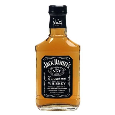 Jack Daniel's Old No.7 Whiskey 20 Cl ❤ Kæmpe udvalg i JACKDANIEL ❤ Billig fragt og hurtig levering 2 - 5 hverdage - Varenummer: BAR-15129 / Ean: '5099873046173 på lager - Udsalg på Drikkevarer Spiritus Whiskey Spar op til 56% - Over 400 kendte brands på udsalg
