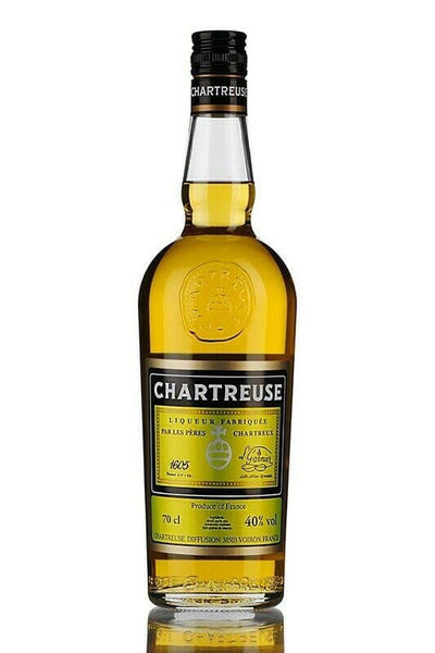 ChartreuJaune (Gul) Fl 70 ❤ Kæmpe udvalg i CHARTREU❤ Billig fragt og hurtig levering 2 - 5 hverdage - Varenummer: BAR-16562 / Ean: '3023480140704 på lager - Udsalg på Drikkevarer Blandingsspiritus Verdens Specialiteter Spar op til 55% - Over 454 design brands på udsalg