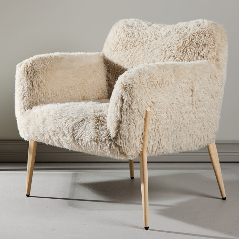 Produktbillede af Gonzo Lænestol i beige stof og metalben på tilbud i høj kvalitet