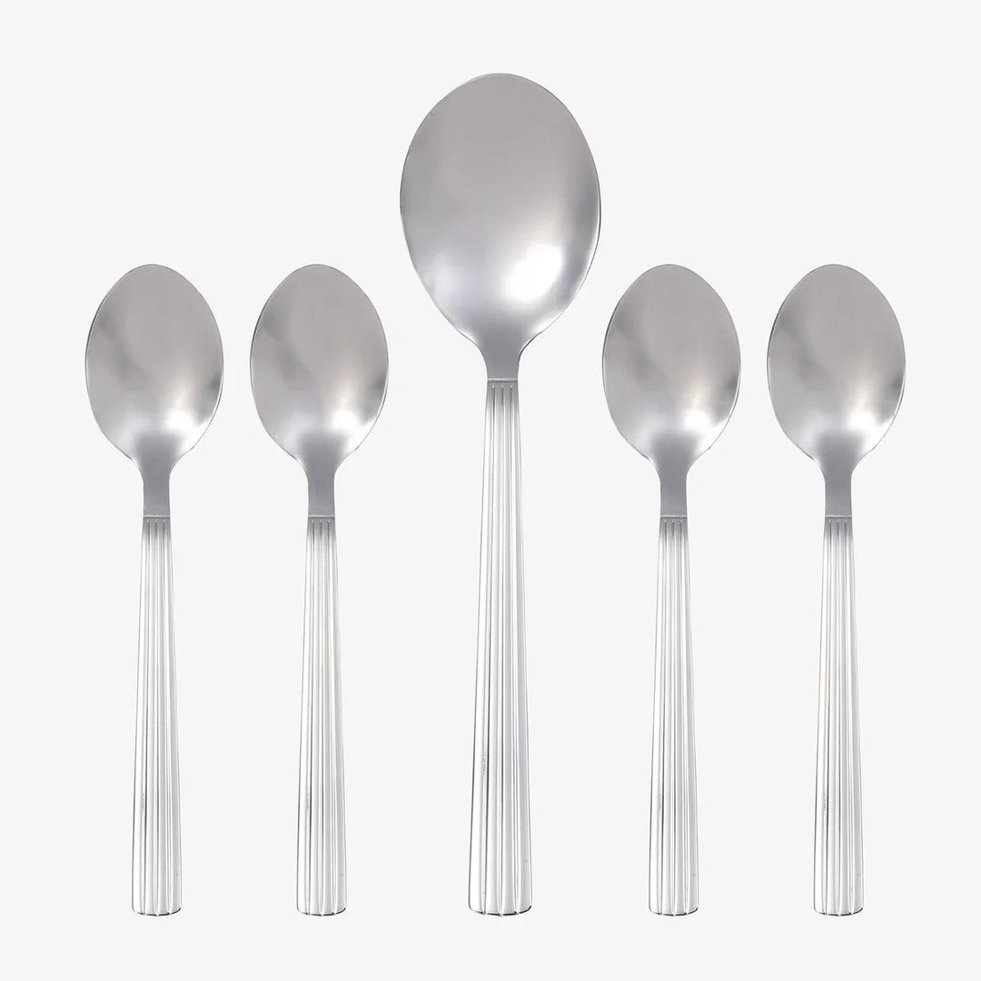 Produktbillede af Aida Groovy bestik 5 dele sæt 1 serveringsske + 4 dessertskeer Gaveæske i premium kvalitet