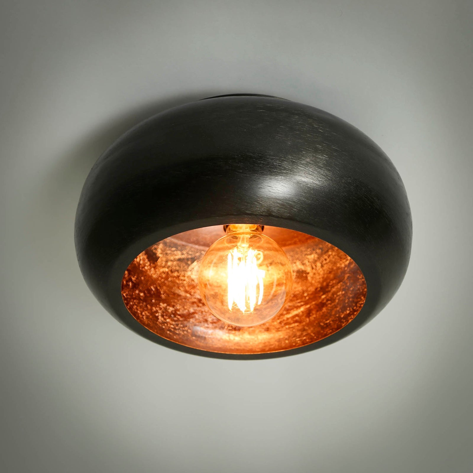 Skyline loftlampe i sort nikkel på tilbud! Billig fragt & hurtig levering. Spar op til 67% på udsalg.