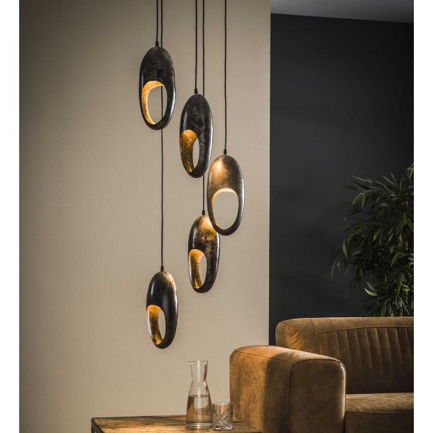 Produktbillede af Bullseye Loftlampe i patineret gråt jern med 5 skærme på tilbud i høj kvalitet