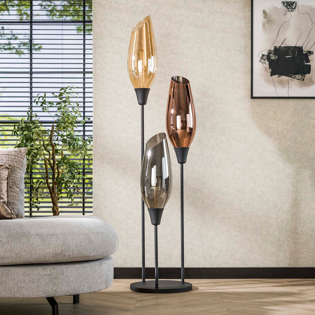 Produktbillede af Kubo Gulvlampe med tre forskellige glasskærme højde 178 cm Levering uden pære på tilbud i høj kvalitet