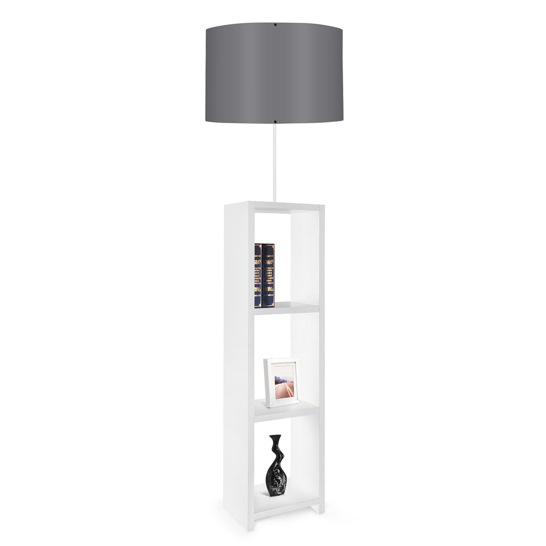 LUMI Alcalá de Henares gulvlampe m. 3 hylder grå PVC og hvid træ