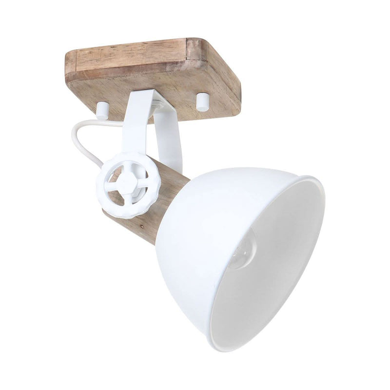 Bates spotlamper på udsalg! 6 finish, metal & hvid. Billig fragt & hurtig levering. Spar op til 56% på 3-nordic. Køb nu!