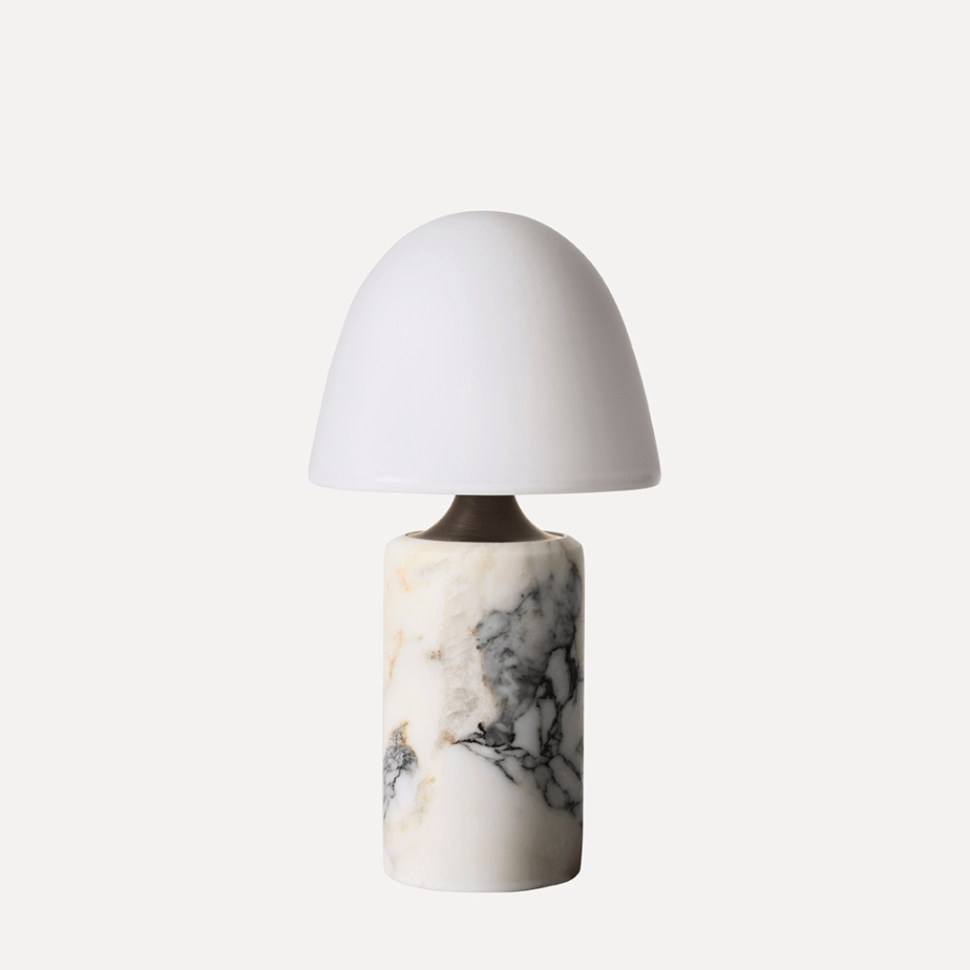 Produktbillede af FUSE Portable Bordlampe Ø12 Opal glas og sten Made By Hand i premium kvalitet