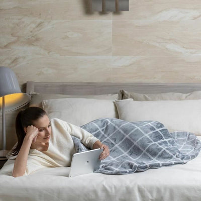 V6HA6DD5FA89C9CA47D3702C64D45EF3AAFR7406710P5