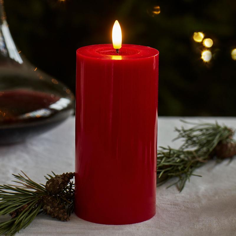 Produktbillede af Sirius Sille Lak Bloklys Ø7,5 x H15 cm Rød i premium kvalitet