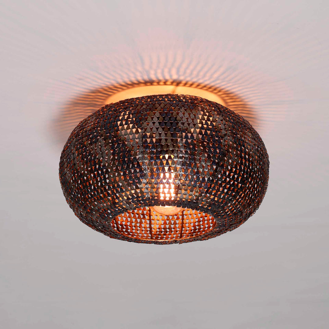 tilbud på Baroca plafondlampe i brun-sort metal! Billigt udsalg på 3-nordic. Køb online nu! Hurtig levering, 1-2 hverdage. Varenummer: 3NDC-5782-6794. Spar op til 51%.