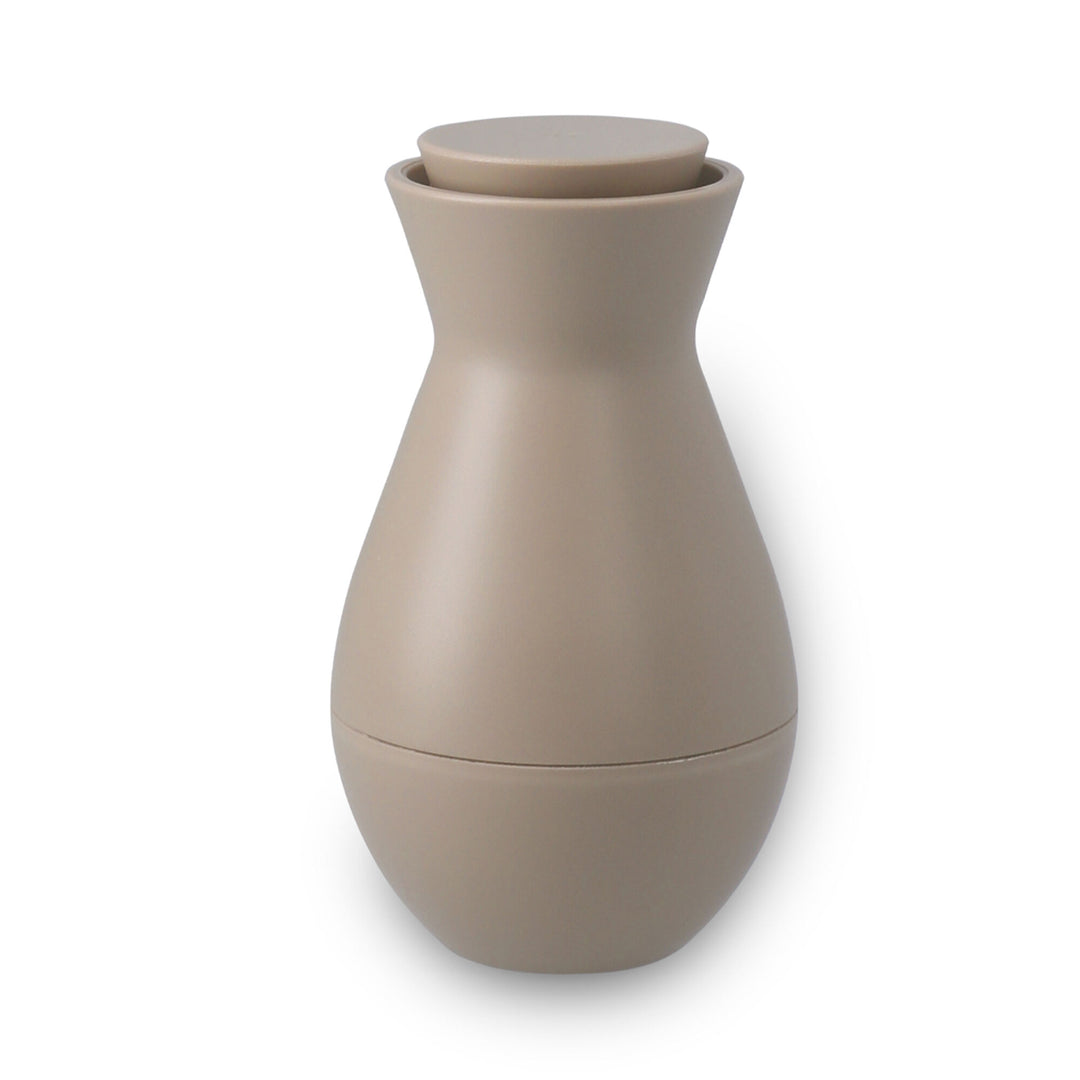 Rosendahl Spice Me Up krydderikværn i sand og sort, 12 cm