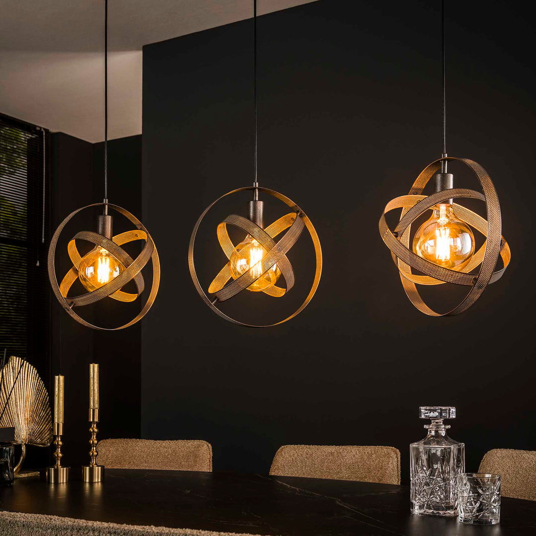 Produktbillede af Sanz Loftlampe i hullet artic sort metal Levering med pære(r) på tilbud i høj kvalitet