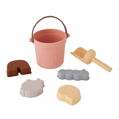 OYOY Mini - Leo Strandsæt - Koral ❤ Stort online udvalg i OYOY MINI ❤ Billig fragt og hurtig levering 2 - 5 hverdage ❤ Varenummer: BGH-46707831767370 / Ean: '5712195037406 på lager - Udsalg på Alle produkter Spar op til 54% - Over 424 kendte brands på udsalg