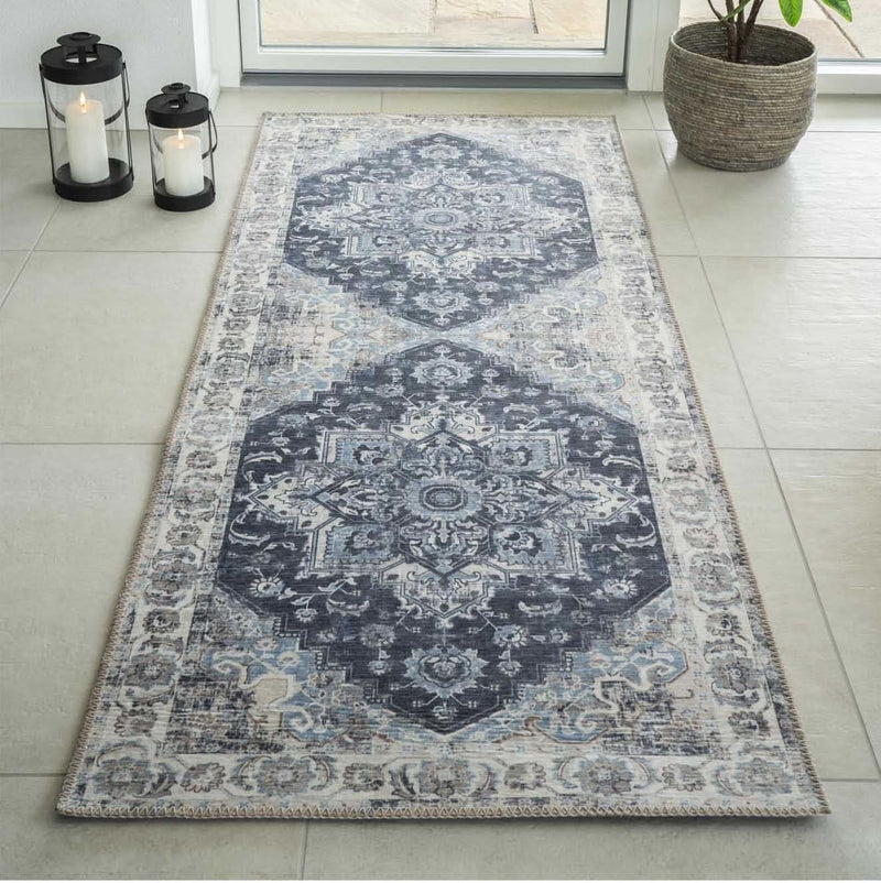 billigt tilbud på Arona løber i blå polyester, 80 x 200 cm. Udsalg på Boligtilbehør > Tæpper. Spar op til 57%. Hurtig levering: 1-2 hverdage.