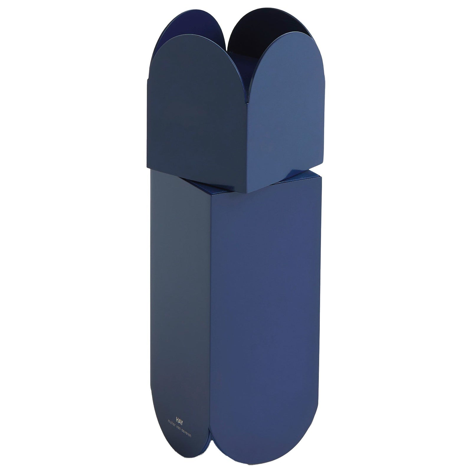 Hay Hay Arcs salt- og peberkværn, dark blue ❤ billede i brug (Salt/peberkværn)