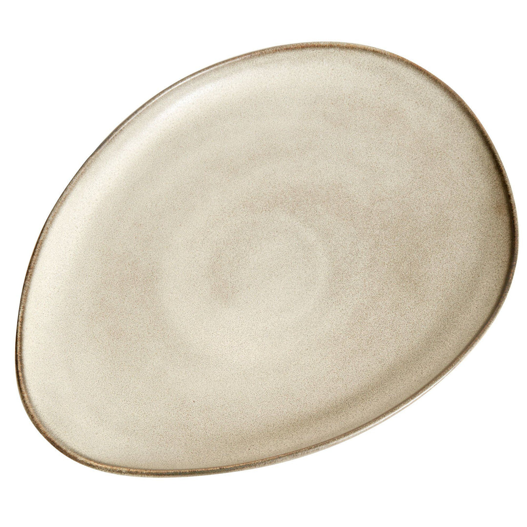 Muubs Muubs Mame middagstallerken 24 cm, oyster – billede i brug (Madtallerken)