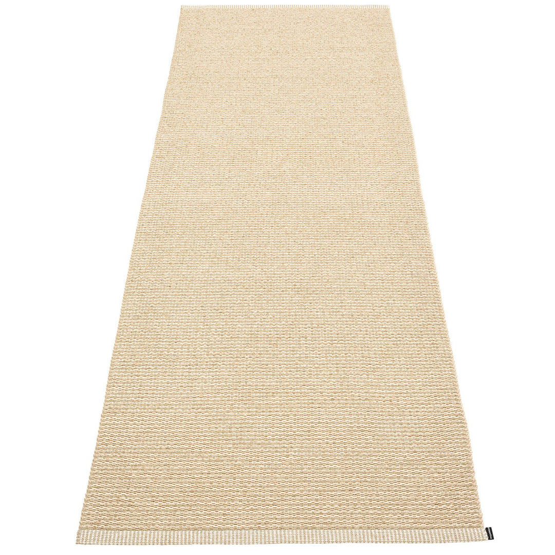 Pappelina Pappelina Gulvtæppe Mono, 70 x 200 cm., sand/cream – produktbillede (Tæpper)