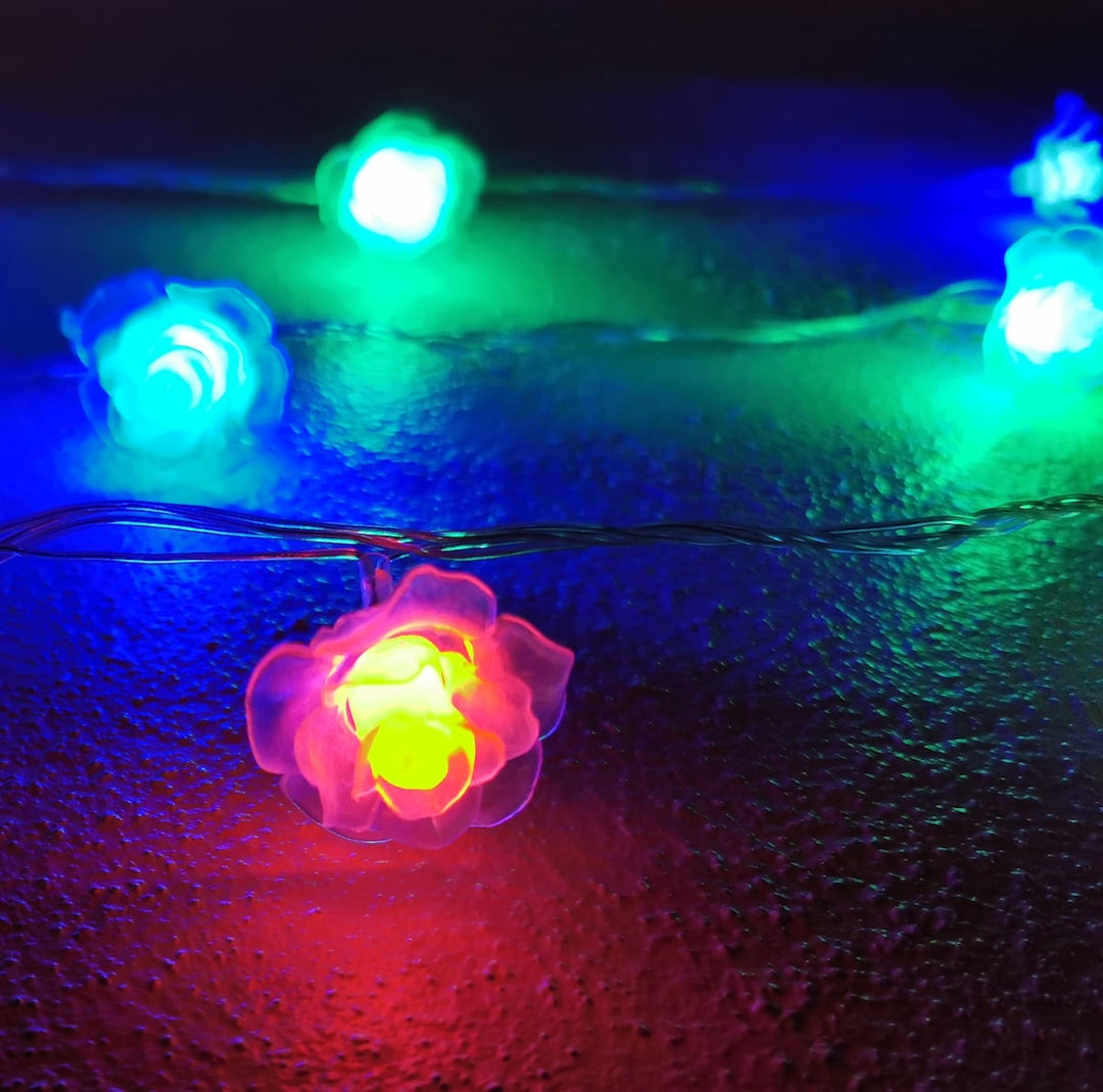 Produktbillede af LED-lyskæde m/Blomster 20 stk. Gennemsigtig Multifarvet m/blink (3,5 meter) på tilbud