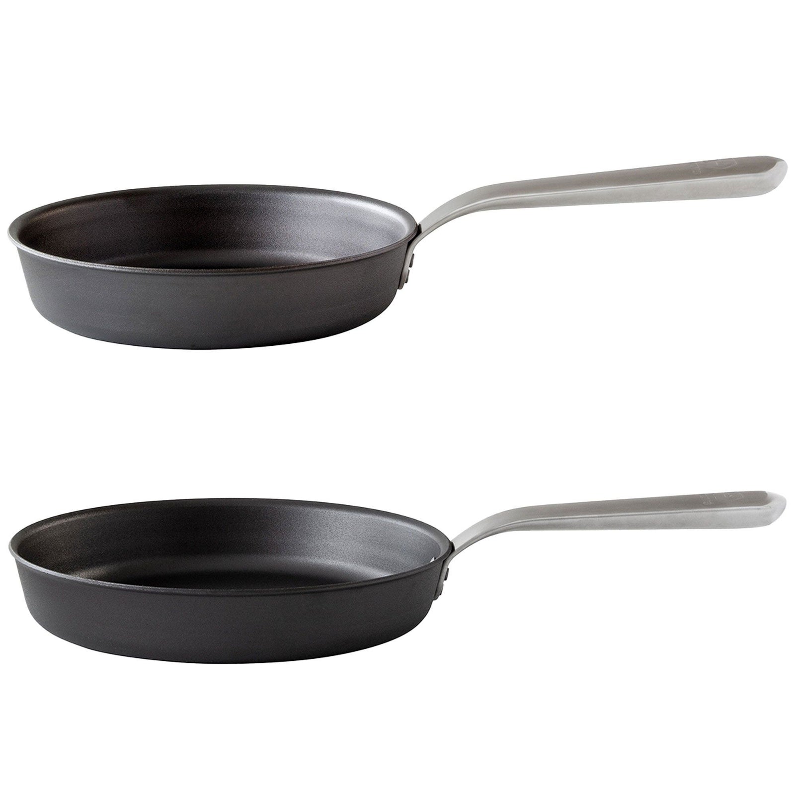 Kockums jernverk Kockums Jernverk Stegepandesæt kulstål/ rustfrit stål, 24 + 28 cm – detaljebillede (Stegepande sættet)