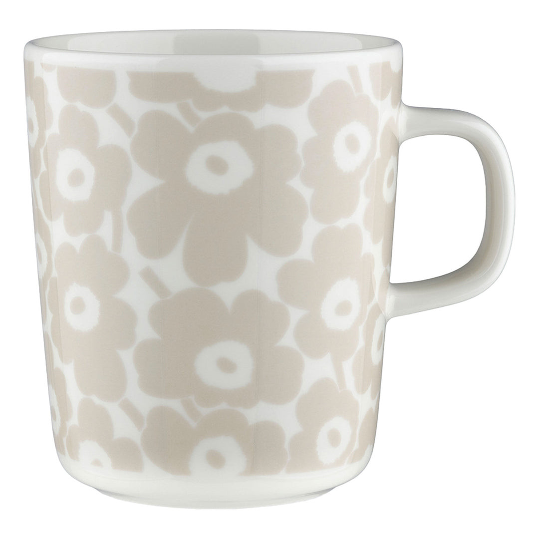 Marimekko Marimekko Pikkuinen Unikko Kop 25 cl, hvid/beige ❤ produktbillede i kategorien Krus & Kopper