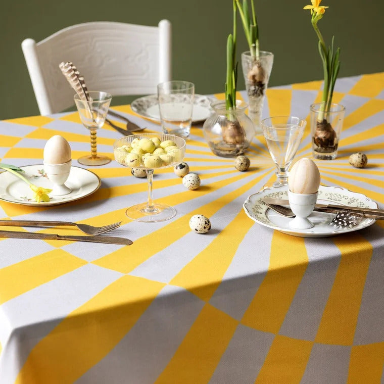 Produktbillede af Langkilde & Søn Cirkus dug gul 140x240cm i premium kvalitet