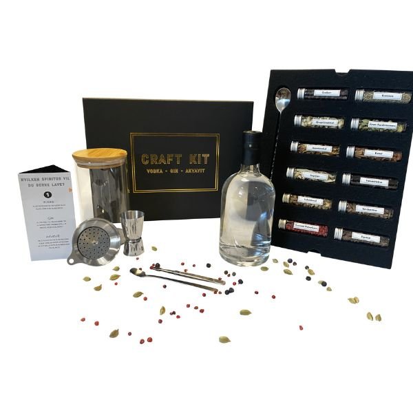 Craft Kit Vodka, Gin & Akvavit Edition ✔ Kæmpe udvalg i  Rbdrinks ✔ Billig fragt og hurtig levering 2 - 5 hverdage - Varenummer: BAR-682267 / Ean:  på lager - Udsalg på Outlet Spar op til 56% - Over 1347 kendte brands på udsalg
