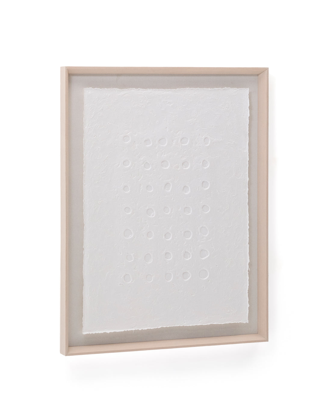 KAVE HOME Olvin abstrakt billede -hvid genbrugspapir med håndlavede relieffer 73,6x93,6