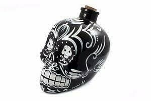 Decanter Day Of The Dead Skull Sort ✔ Kæmpe udvalg i Mixology ✔ Billig fragt og hurtig levering 2 - 5 hverdage - Varenummer: BAR-11574 / Ean: '5013313004240 på lager - Udsalg på Glas - Vinglas - Decanter Spar op til 57% - Over 312 kendte brands på udsalg