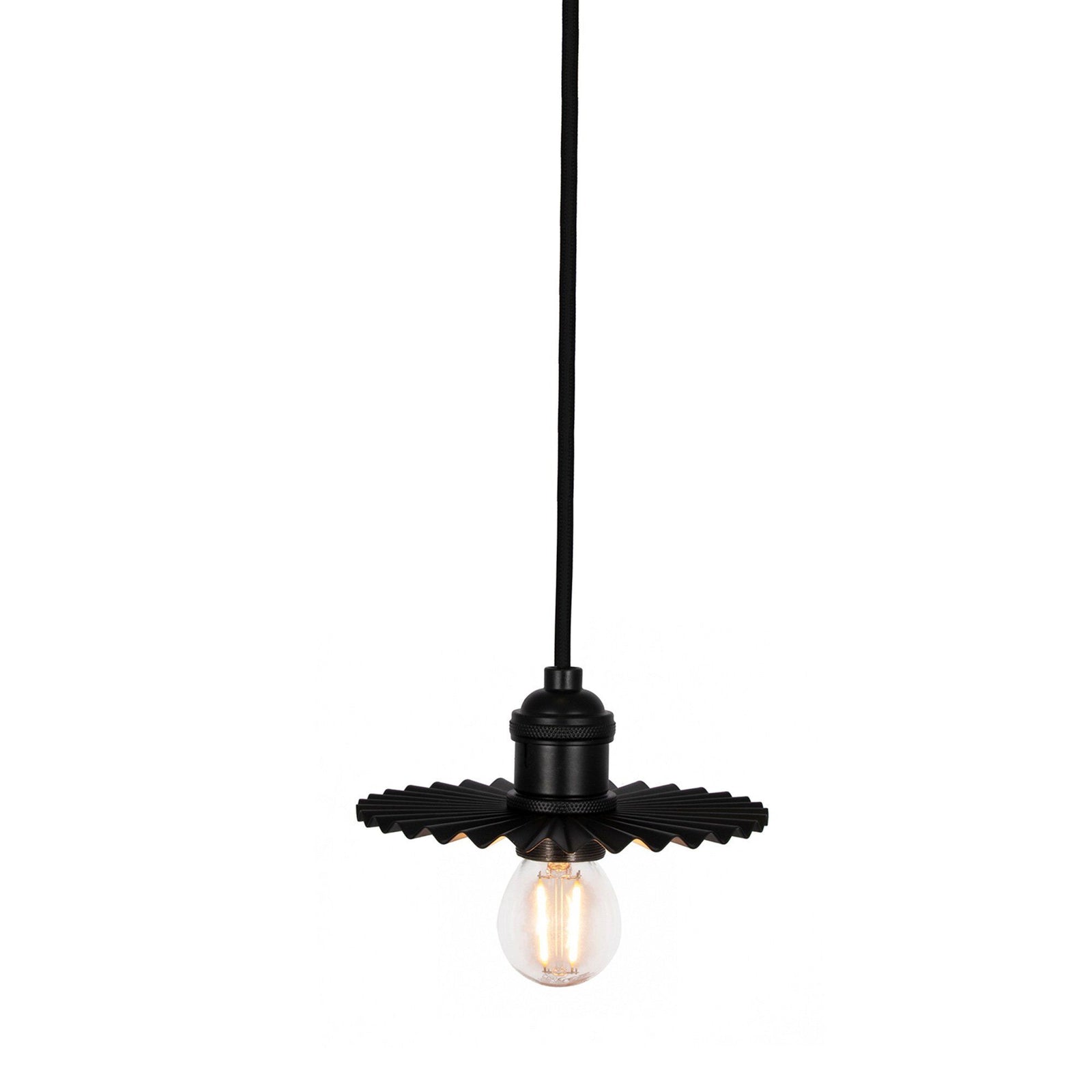 Globen lighting Globen lighting Omega pendel 15 cm, sort ❤ produktbillede (Lampe)