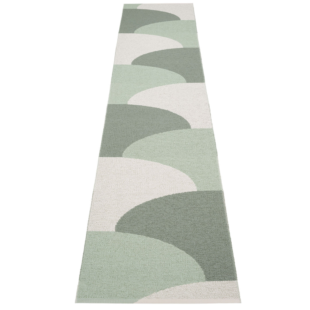 Pappelina Pappelina Hill Tæppe 70x360 cm, army/mint/grå ❤ produktbillede (Tæpper)