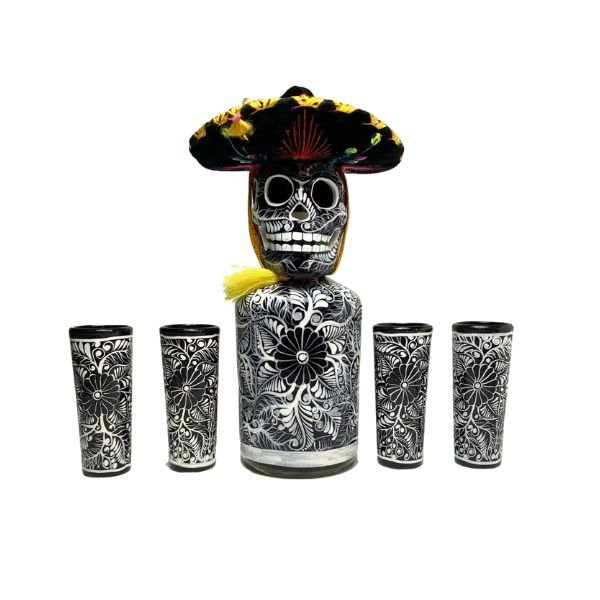 Mexskeletons Decanter & 4 Shot Glas Sort M. Sombrero ✔ Kæmpe udvalg i Flavour Blaster ✔ Billig fragt og hurtig levering 2 - 5 hverdage - Varenummer: BAR-675908 / Ean: på lager - Udsalg på Spar op til 51% - Over 785 kendte brands på udsalg