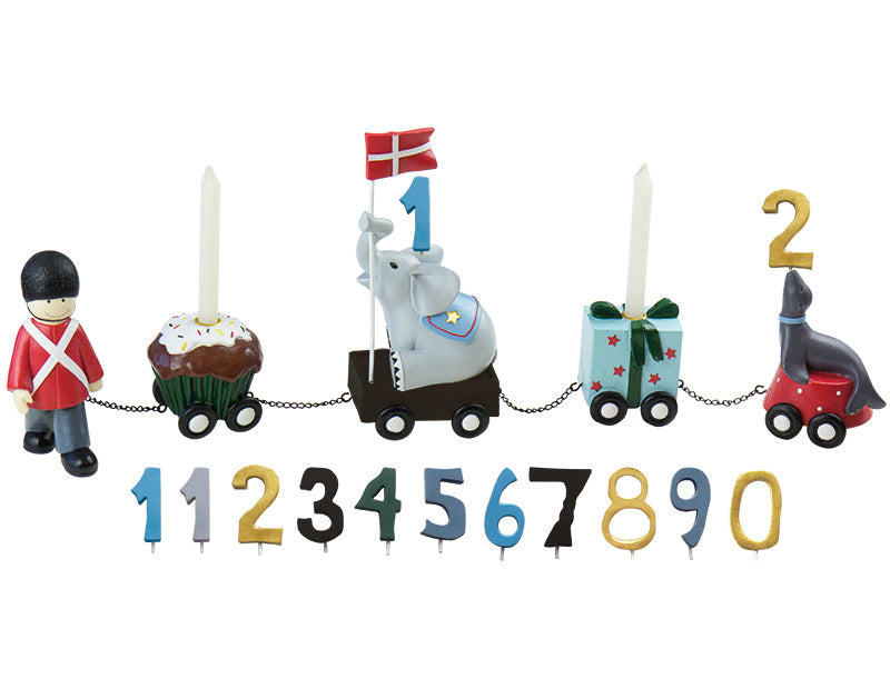 Produktbillede af Kids by Friis Fødselsdagstog garder med 11 tal i premium kvalitet