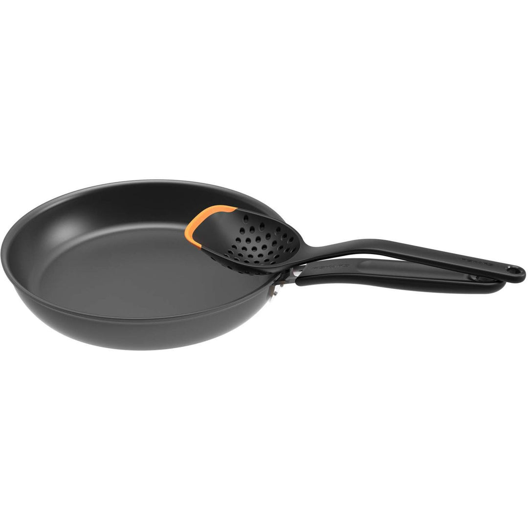 Fiskars Fiskars Functional Form hulske 29,6 cm. ❤ vinkelbillede (Hulske)