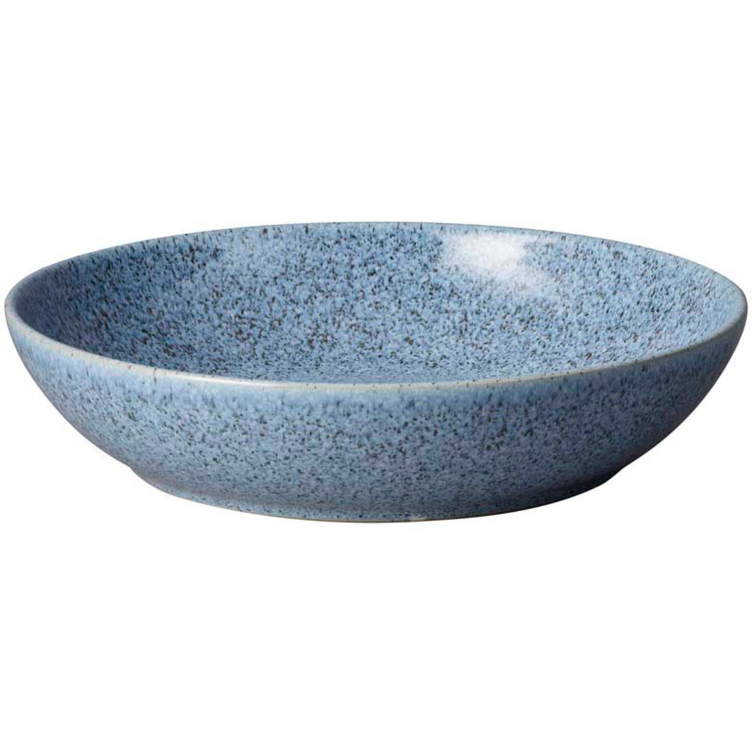 Denby Denby Studio Blue Pastaskål, 22 cm, flint – billede i brug (Dyb tallerken)