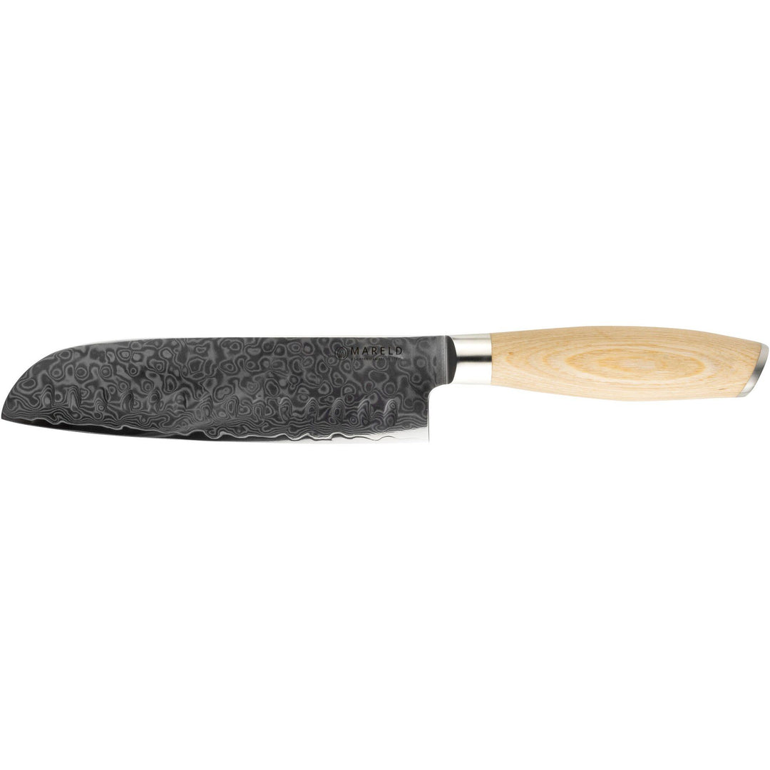 Mareld Mareld Akio santokukniv olivenslebet 18 cm, bright – billede i brug (Kokkekniv)