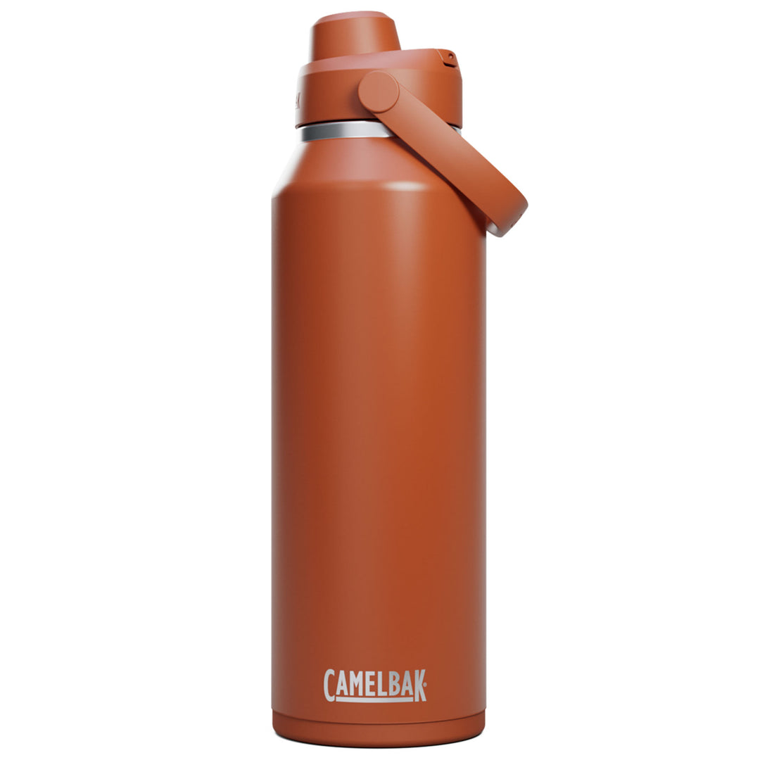 Camelbak Camelbak Thrive Chug drikkeflaske 1,2 liter, sierra red – billede i brug (Termokande)