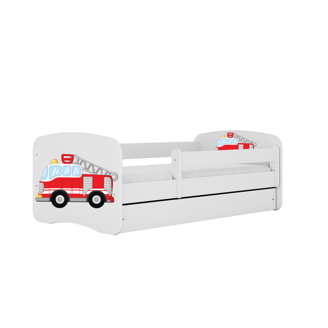 Babydreams juniorseng med brandbil m. madras sengehest skuffe hvid laminat 180x80