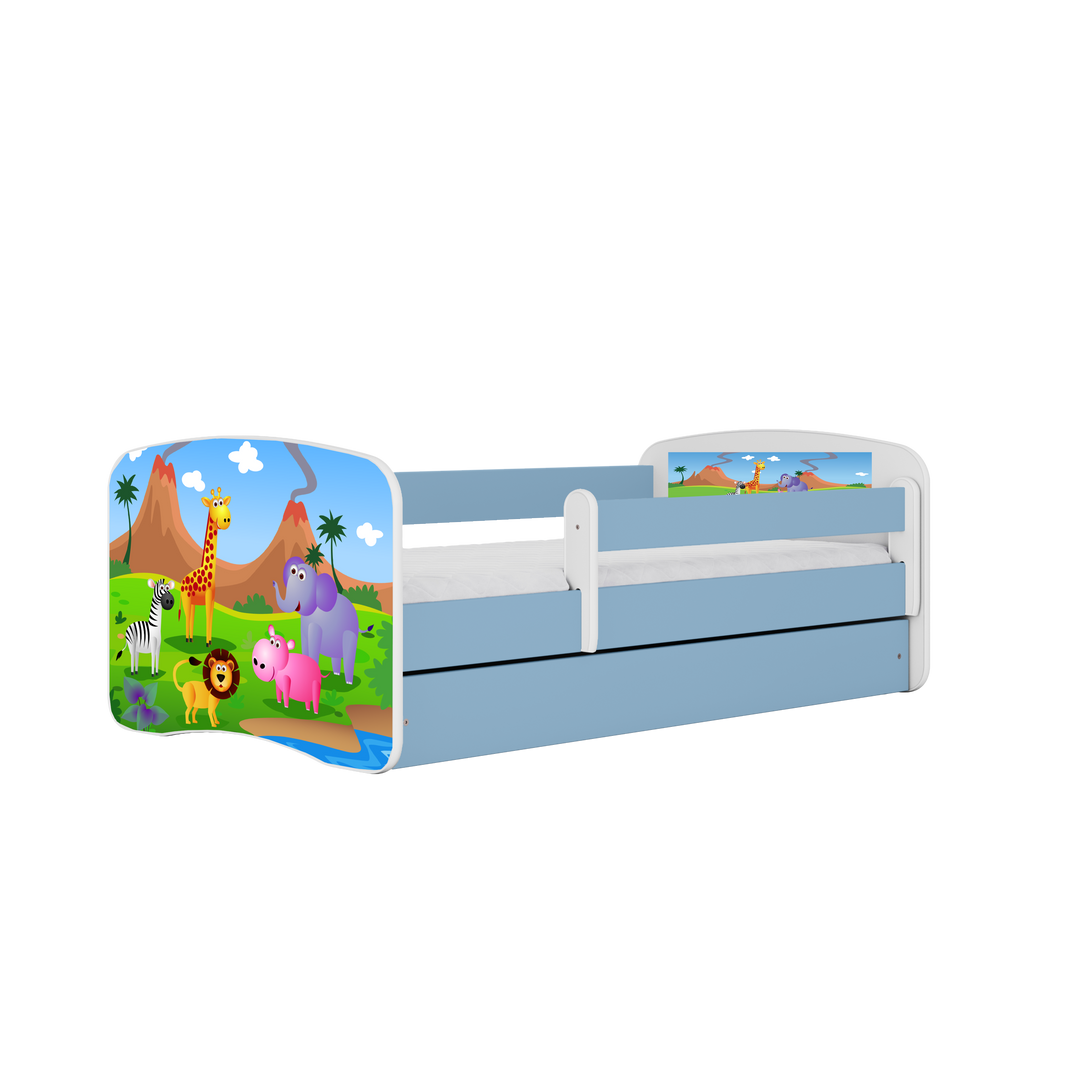 Babydreams juniorseng med safari dyr m. madras sengehest skuffe hvid og blå laminat 140x70
