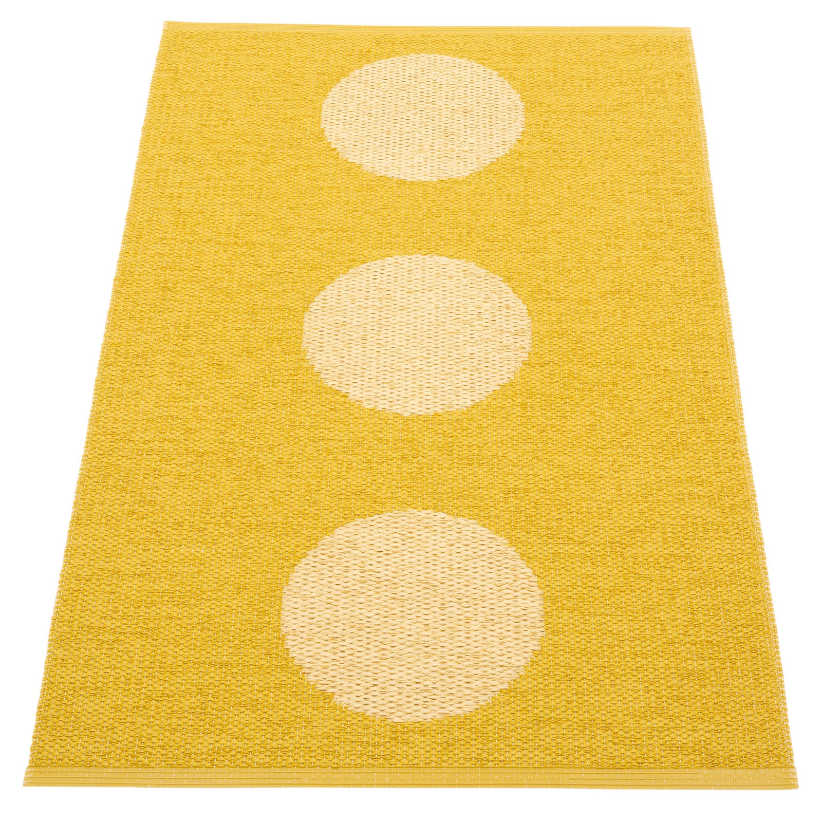 Pappelina Pappelina Vera Pop Tæppe 70x120 cm, mustard/gul – vinkelbillede (Tæpper)