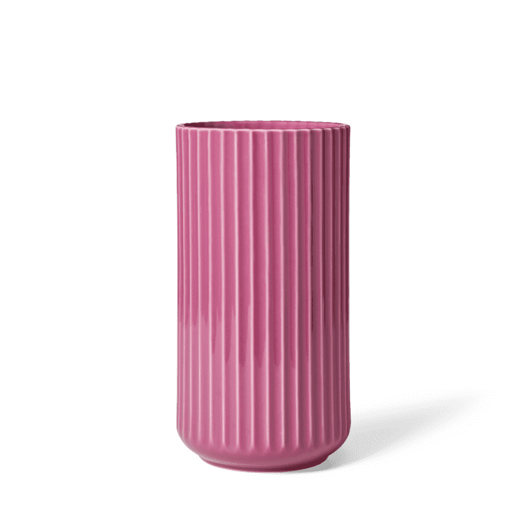 Produktbillede af Lyngby Porcelæn Lyngbyvase H20,5 lilla porcelæn i premium kvalitet