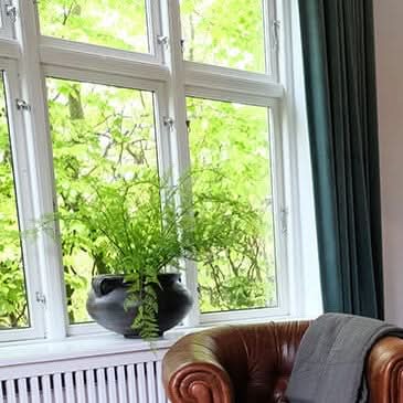 billigt tilbud på Botanic lerkrukke med håndtag! Stort udvalg online. Hurtig levering (1-2 hverdage) og billig fragt. Varenummer: 3NDC-3854. Udsalg på Boligtilbehør > Krukker, bakker og fade. Spar op til 51%.