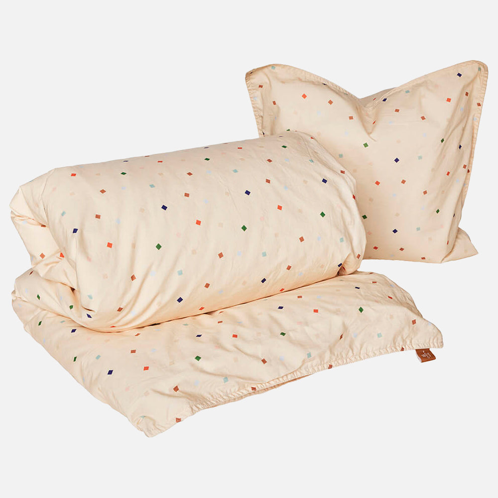 Produktbillede af KONFETTI Sengetøj 70x100 cm (Baby) på tilbud i høj kvalitet