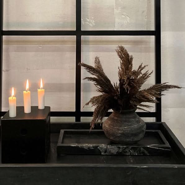 tilbud på Marcos bakke i sort marmor, 38 x 70 cm. Billigt udsalg! Hurtig levering: 1-2 hverdage. Varenummer: 3NDC-4406. Spar op til 62%.