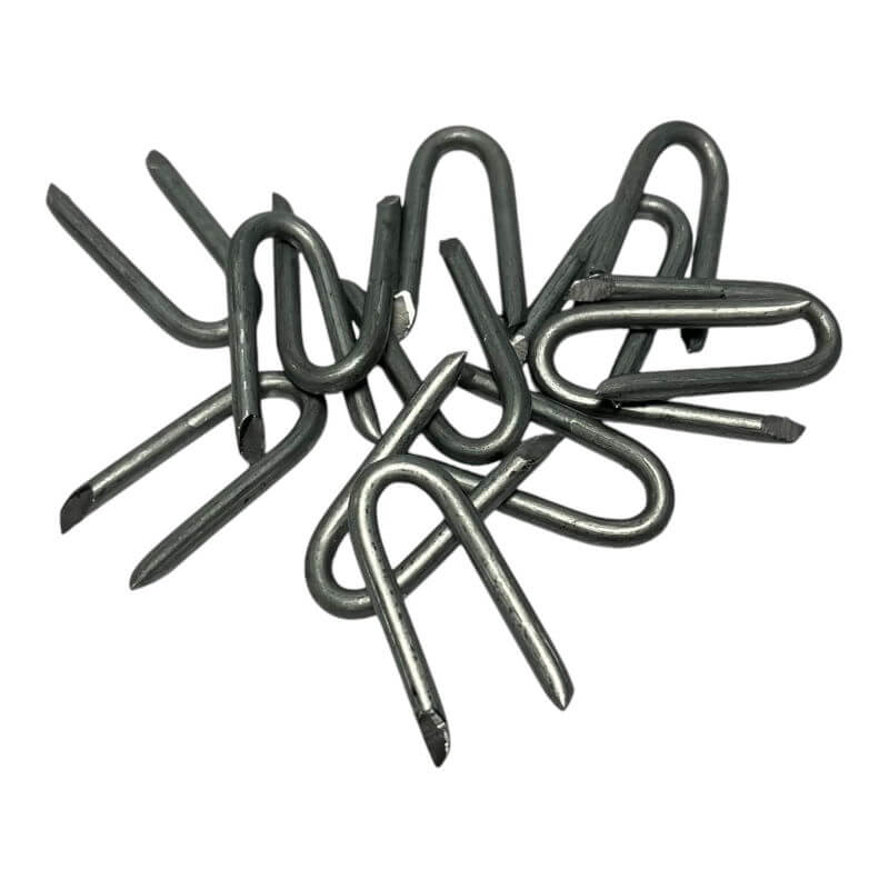 Produktbillede af Hegnskrampe galvaniseret 3,5 x 35 mm 5 kg (950 stk) på tilbud i høj kvalitet