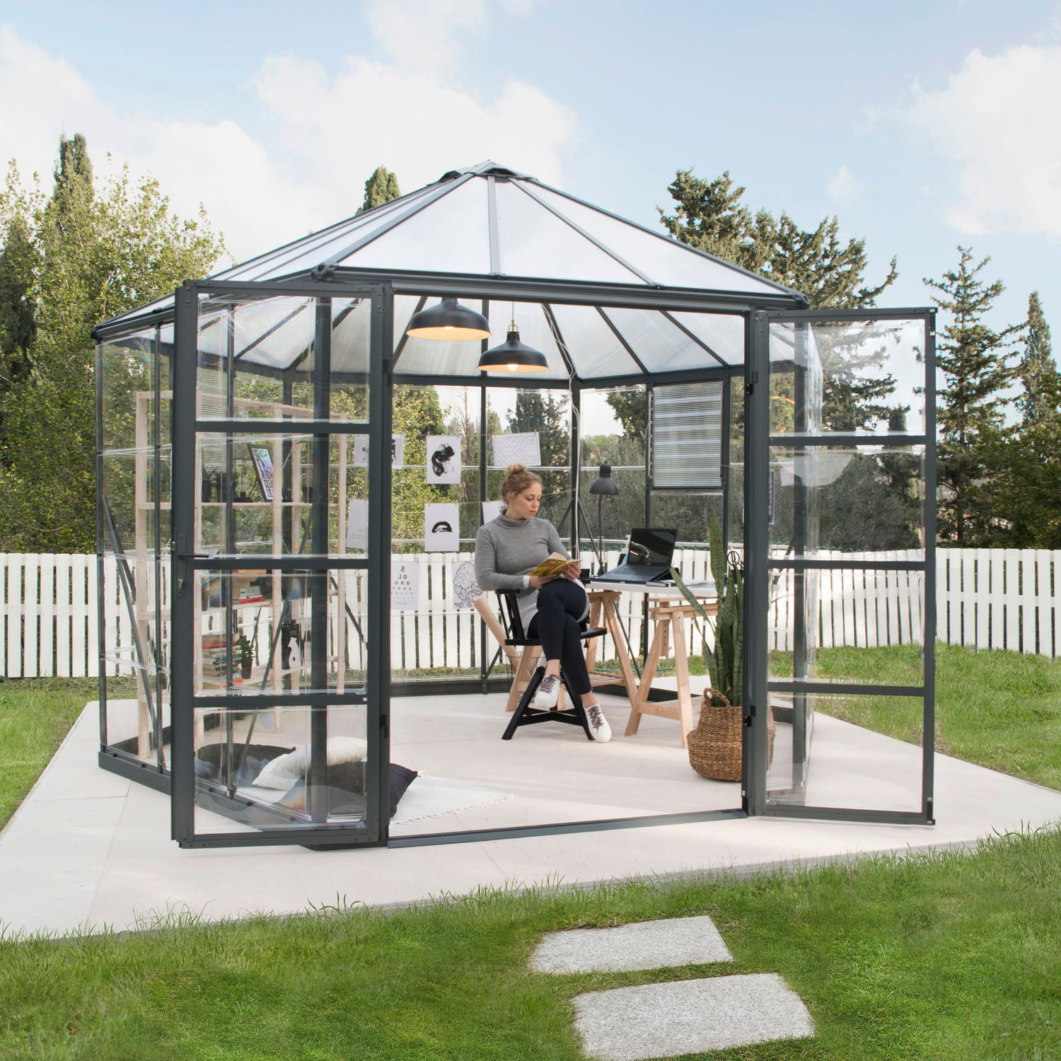 Produktbillede af Palram Canopia Oasis hexagonalt drivhus 9 m2 på tilbud i høj kvalitet