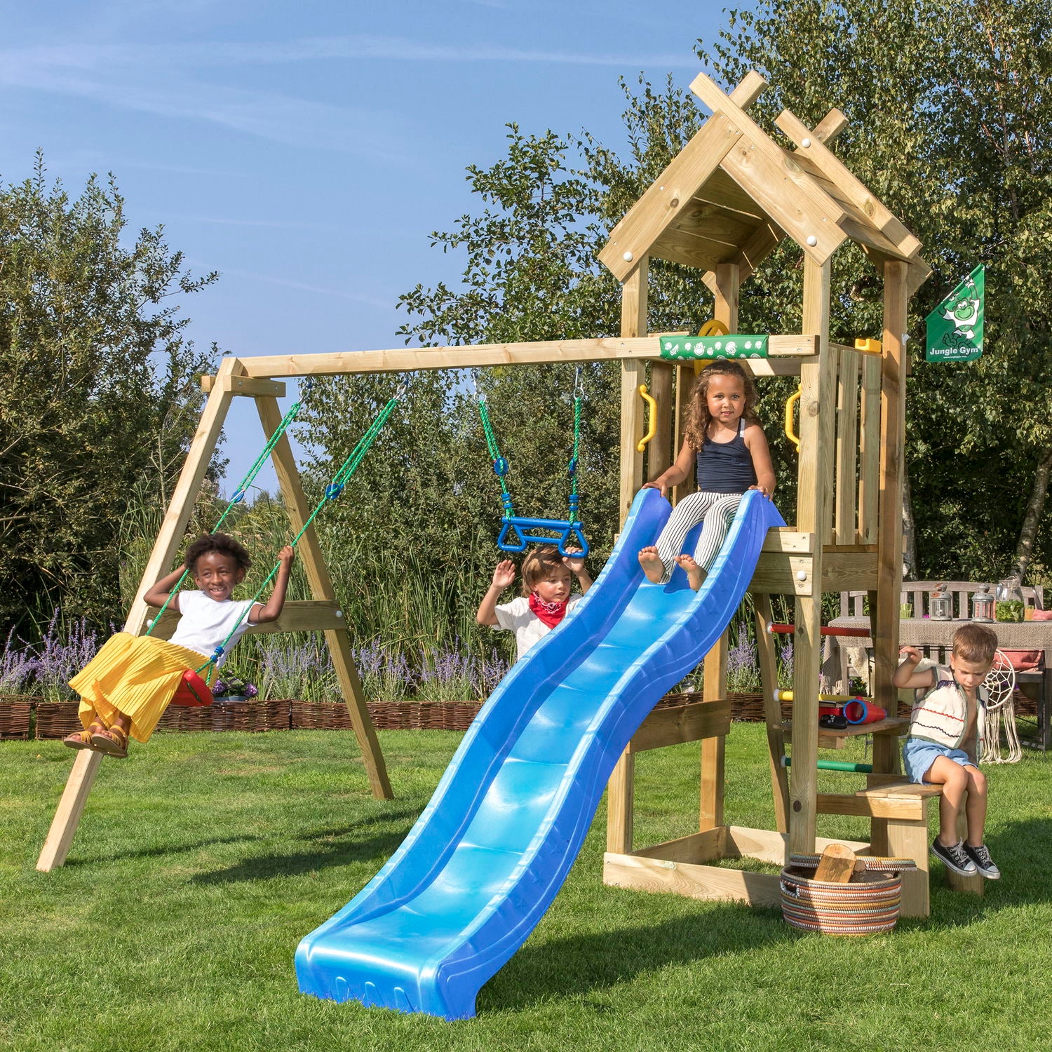 Produktbillede af Legetårn Jungle Gym Totem w/2-Swing Module 200 og blå rutschebane på tilbud i høj kvalitet