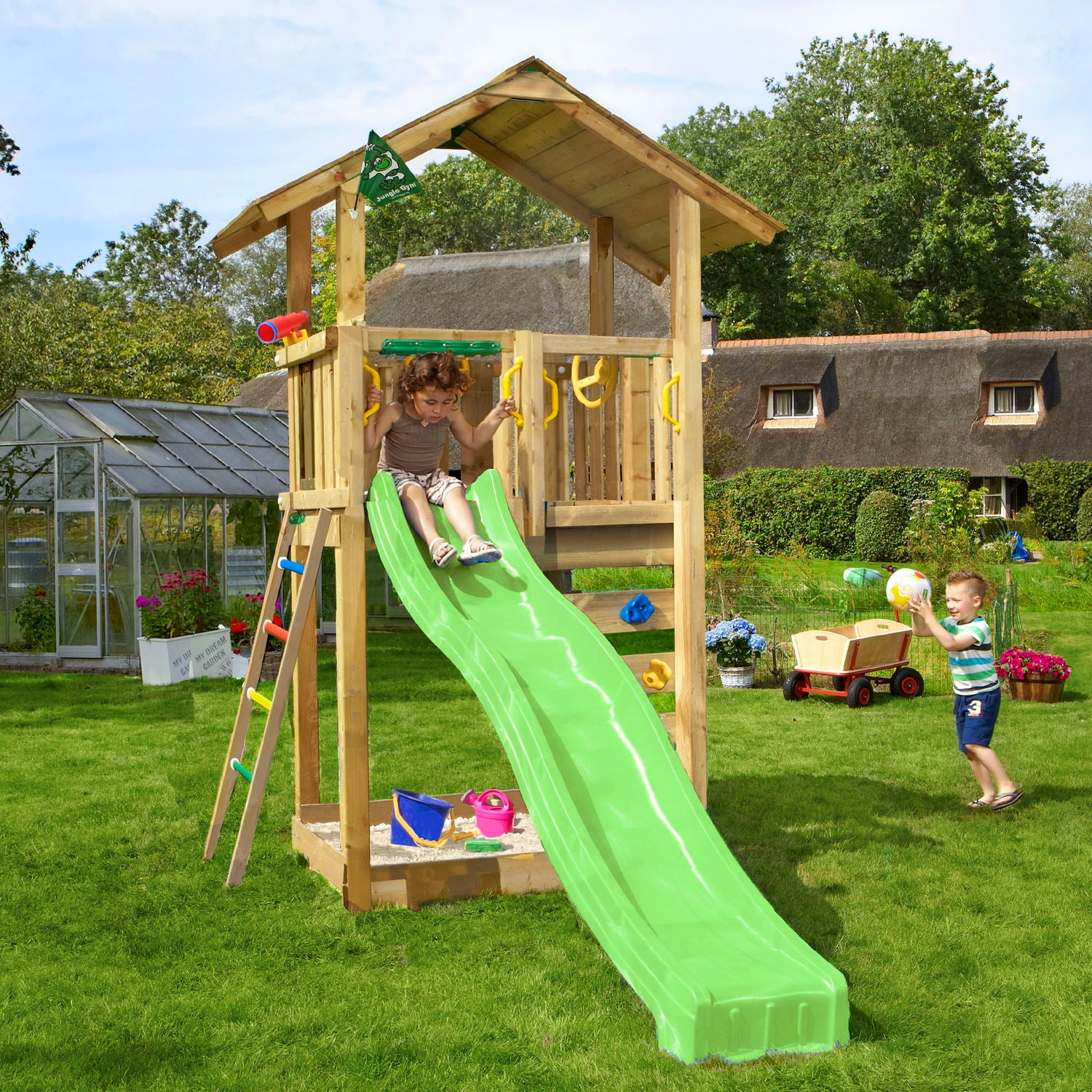 Produktbillede af Legetårn Jungle Gym Sierra 2.1 m/grøn rutschebane på tilbud i høj kvalitet