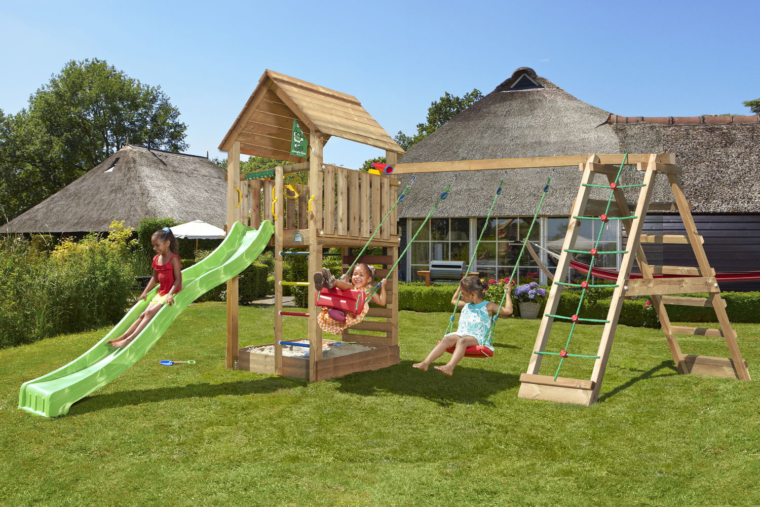 Produktbillede af Legetårn Jungle Gym Cabin 2.1 m/2-Climb Module 220 og grøn rutsjebane på tilbud i høj kvalitet