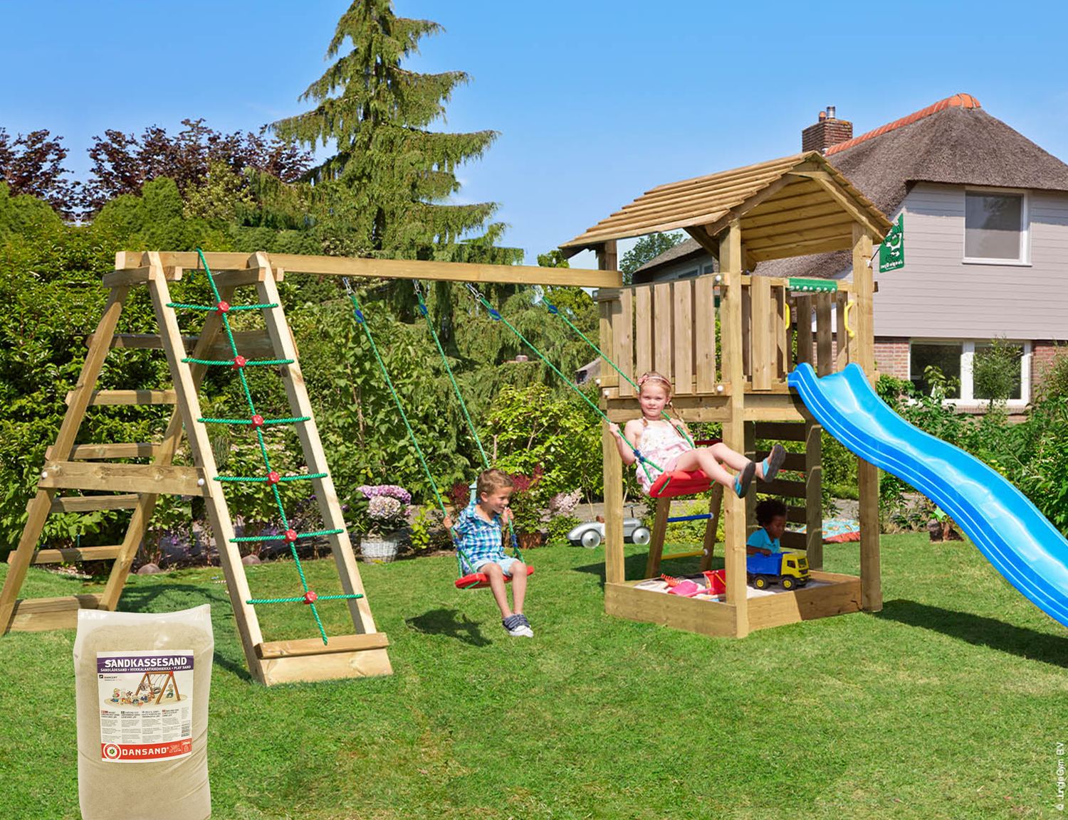 Produktbillede af Legetårn Jungle Gym Cottage 2.1 m/2-Climb Modul 220 blå rutschebane og 120 kg sand på tilbud i høj kvalitet
